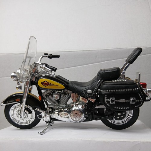 Motocicletta maisto harley - motocicletta,
