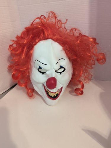 Pennywise maschera in - maschera,