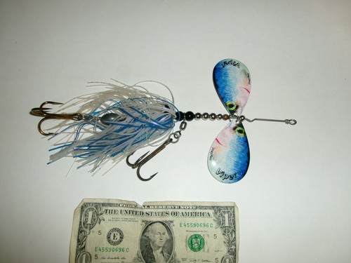 Prey fish viper musky bucktail - prey,