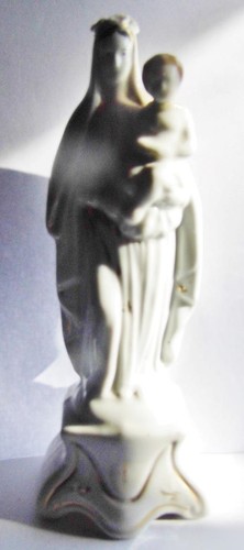 Antica statua sacra - , della
