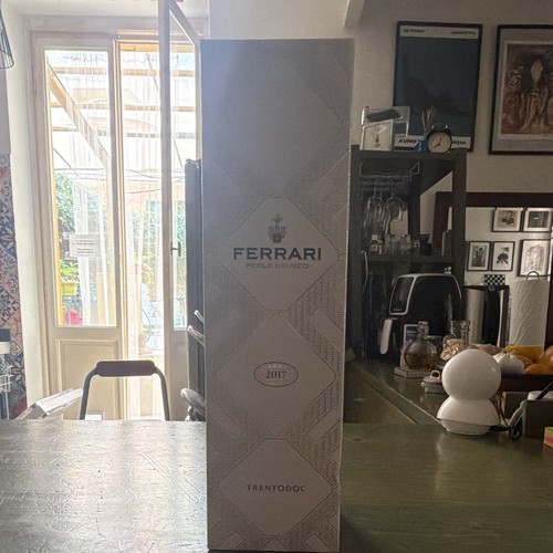 Ferrari perlé bianco riserva - ferrari,