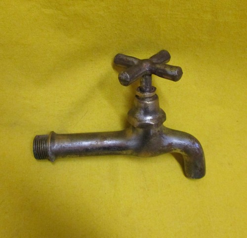 Antico rubinetto acqua - rubinetto,