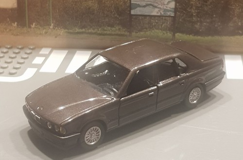 Gama bmw 735 - 735, grigio