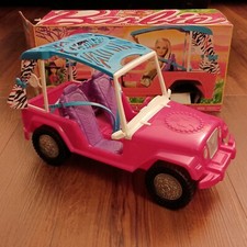 Barbie Sisters Beach Safari