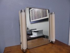 Armadietto porta medicinali vintage Grote anni 50 metà secolo bagno metallo con luci laterali