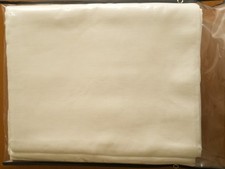 Lenzuolo matrimoniale sotto puro lino avorio cm 260x280 rifinito a giorno 