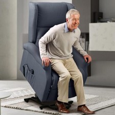 Poltrona Alzapersona Elettrica Motorizzata Reclinabile Tessuto Grigio Anziani