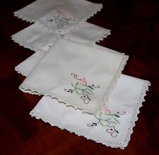 Tovaglioli n.5 Ricamate a mano Puto Pieno con bordo realizzato all’Uncinetto
