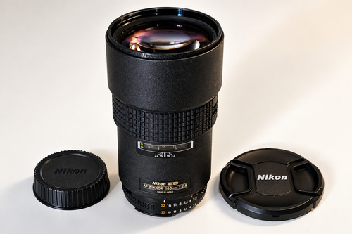 Nikon nikkor 180mm 8 - af,