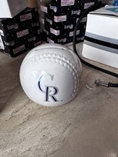 Panca da baseball in ceramica