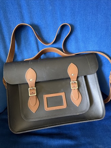 Borsa messenger the - the, cambridge