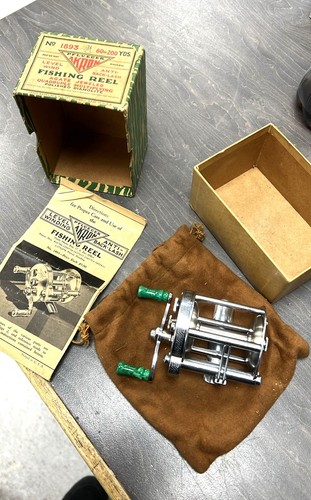Vintage pflueger akron - vintage,