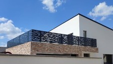 PARAPETTO MODERNO IN FERRO SU