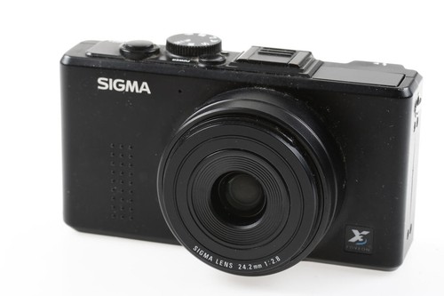 Fotocamera compatta digitale