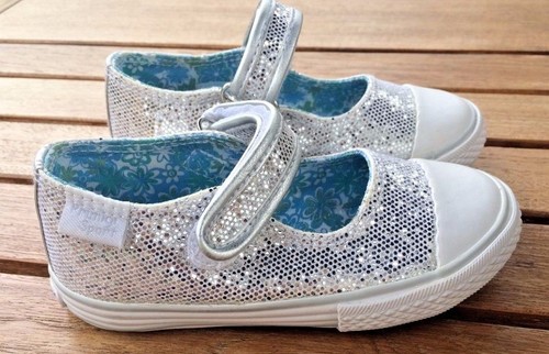 Sneakers primigi nuove con - sneakers,