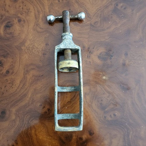 Antica pressa morsa per - pressa,