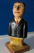 Busto in gesso dipinto anni