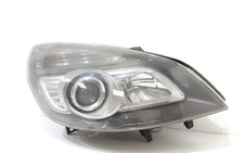 Faro anteriore allo xeno - dx,