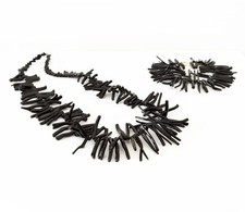 Parure di raro Corallo Nero