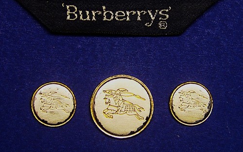 Burberrys prorsum pulsanti - pulsanti, di
