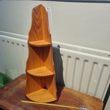 Angolo vintage in legno a 3