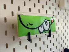 Nintendo New 3DS Hooks Ikea