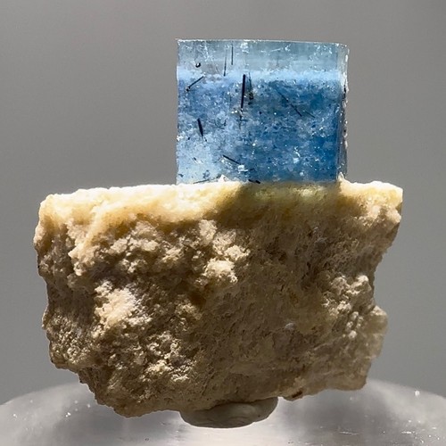 Rare natural terminated - rare,