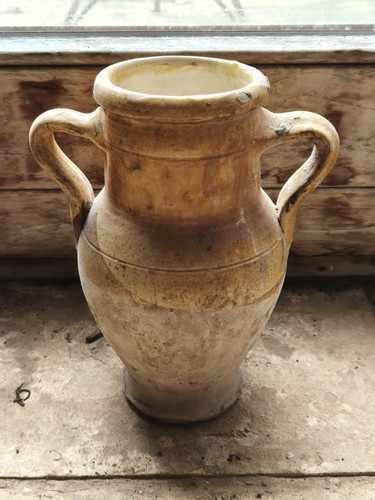 Antica brocca terracotta