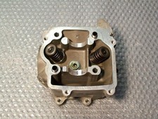 TESTA CON VALVOLE PER KYMCO DINK 150 LX R12 DEL 2000 (e17642)
