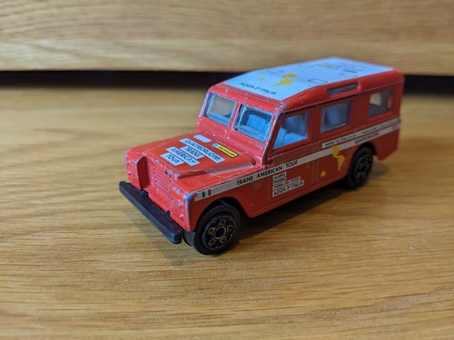 Auto bburago land rover - aziza,