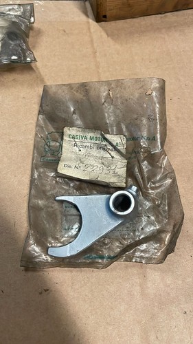 Forcella innesco prima - forcella,