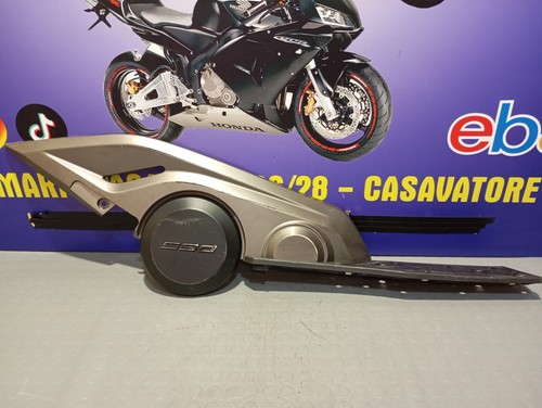 Pedana poggiapiedi più scocca