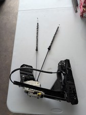 68211097AB serratura porta
