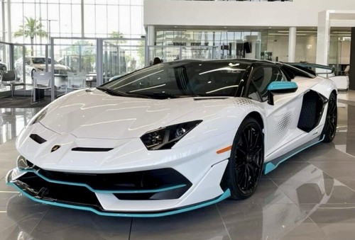 Lamborghini aventador - mr,
