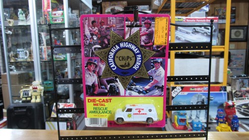 Chips ambulance die cast - ambulance,