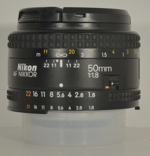 Nikon nikkor f1 8 - nikon,