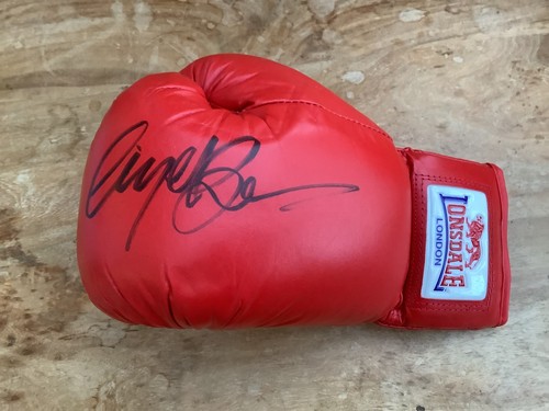 Guantone boxe firmato a - da,