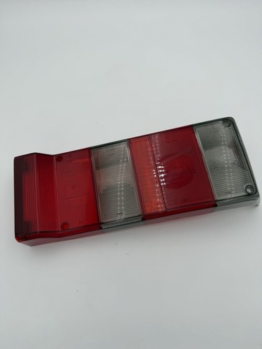 Plastica fanale posteriore - plastica,