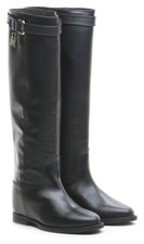 VIA ROMA 15 - 4014 NERO