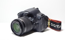 Reflex Canon EOS 700D +