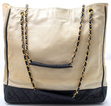 CHANEL TOTE BAG CHAIN TRACOLLA