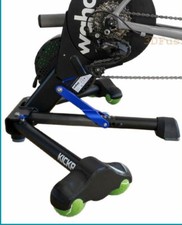 Wahoo KICKR Smart Rocker Piedi, Piedini per Palline da Tennis