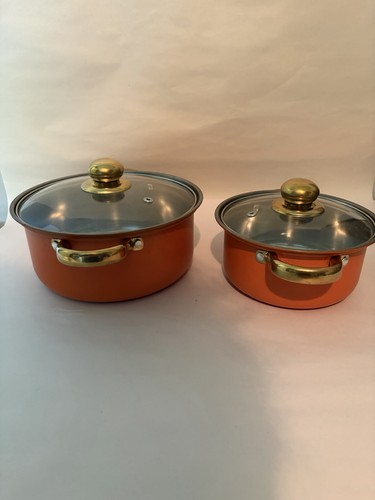 Set pentole arancioni con - pentole,