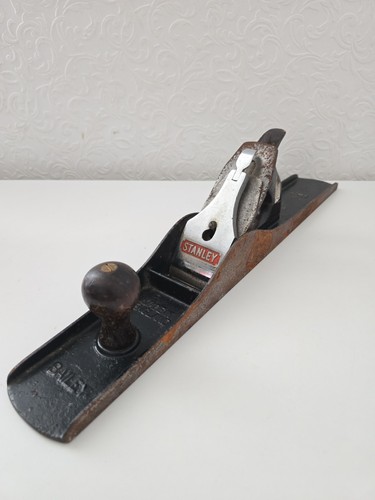 Stanley bailey wood plane - no,