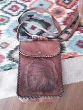 borsa tracolla Artigianale Vintage Cuoio Disegno Rilievo Apache 20 X15 Cm