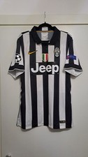 Juventus Home 2014/15, Vidal