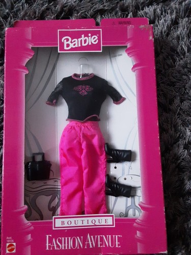 Vêtement barbie fashion - vêtement,