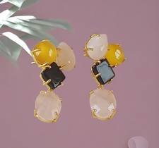 Fantastico antico orecchino