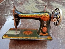 Antica   Macchina da Cucire