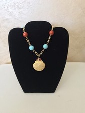 Collana con conchiglia in zama